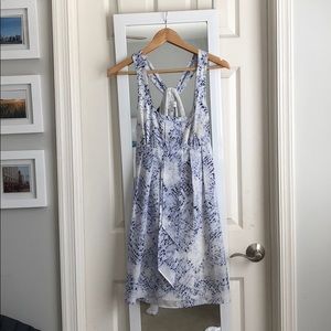 Jessica Simpson dress